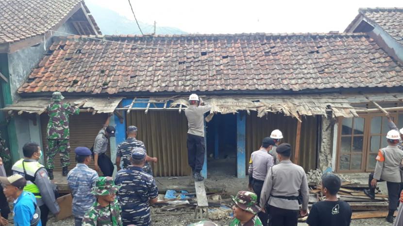 Dampak Gempa Cianjur, Sebanyak 681 Rumah di Kabupaten Sukabumi Rusak