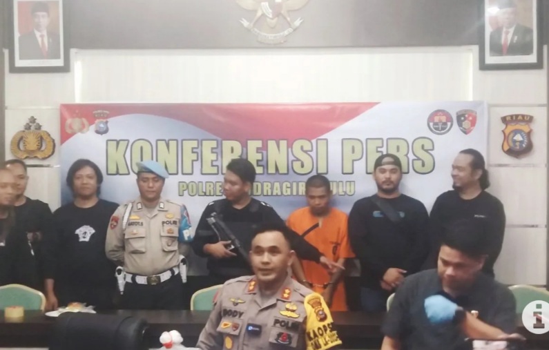 Pembunuh AMahasiswi di Padang tak Berkutik Saat Ditangkap Aparat Polres Inhu