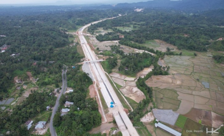 Hutama Karya Targetkan Jalan Tol Trans Sumatera di Riau dan Sumbar Terhubung 2024