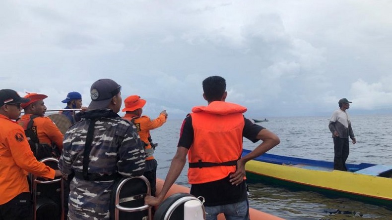 Speedboat Berpenumpang 100 Orang Terbalik di Maluku, Satu Tewas