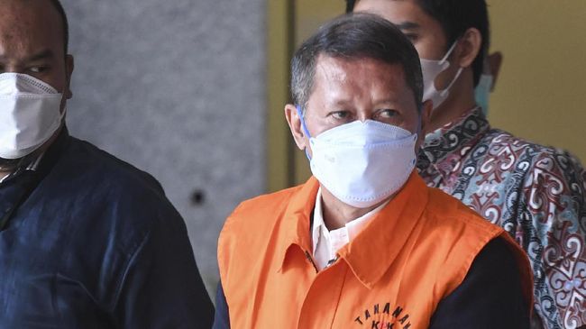 RJ Lino Dituntut 6 Tahun Penjara Terkait Kasus QCC Pelindo