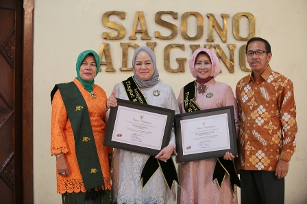 Bunda PAUD Inhil Terima Anugerah PAUD Tingkat Nasional Tahun 2016