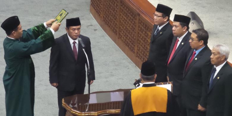 Sadar Tugas Ketua DPR Berat, Ade Komarudin Hindari Konflik Golkar