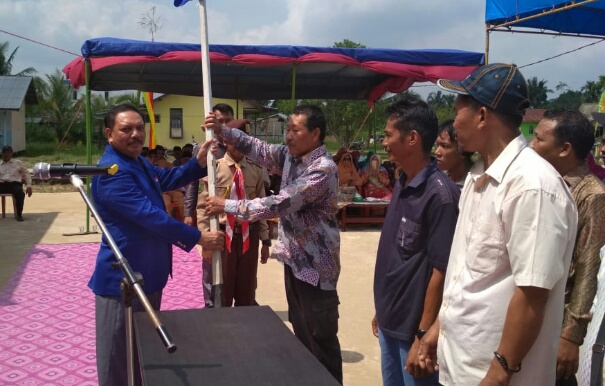 Sekda Inhil Ikuti Prosesi Pelantikan Pengurus Rukun HNSI Se - Kecamatan Gaung