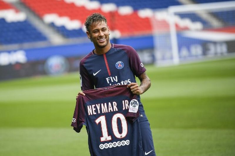 Neymar: Saya Ingin Trofi dan Tantangan Baru!