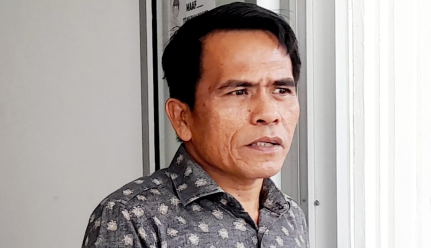 Ketua DPRD Rohil Prihatin Gaji Ribuan Pegawai Honorer Belum Dibayar