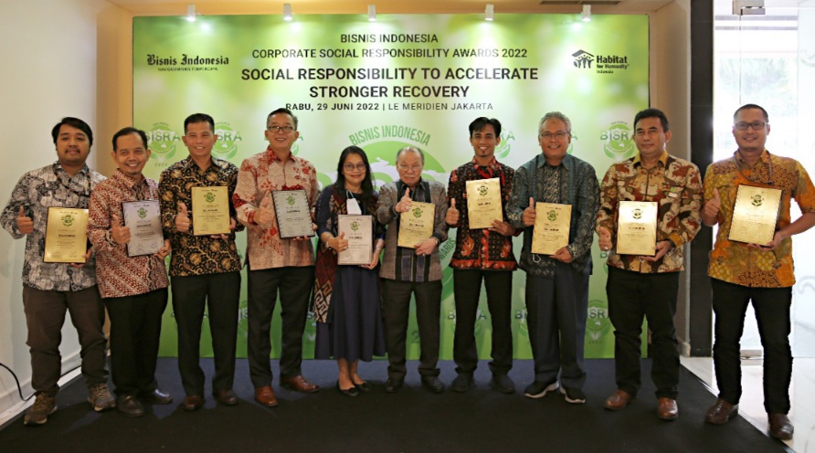 Konsisten dan Komitmen Berdayakan Masyarakat Sekitar, 9 Unit Usaha APP Sinar Mas Raih CSR Award