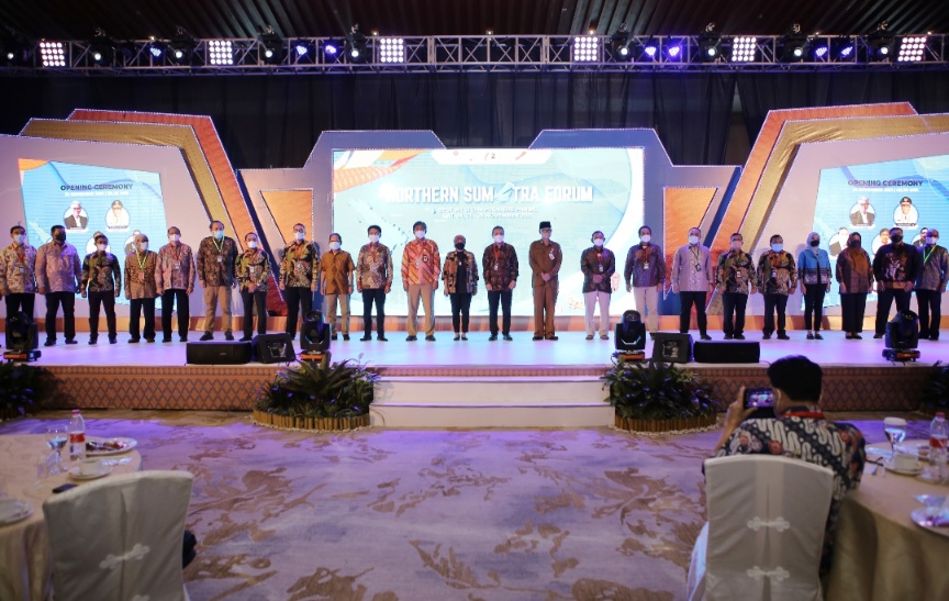 Hari Ini, Gubernur Riau - Jabar Bahas PI Hulu Migas di Northern Sumatra Forum