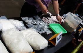 Satuan Reserse Narkoba Pekanbaru Amankan 241 Bungkus Sabu di Kampung Dalam,