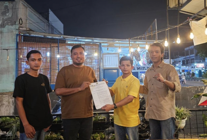Jelang Musda ke VI, DPD 1 KNPI Riau Serahkan SK Caretaker KNPI Siak