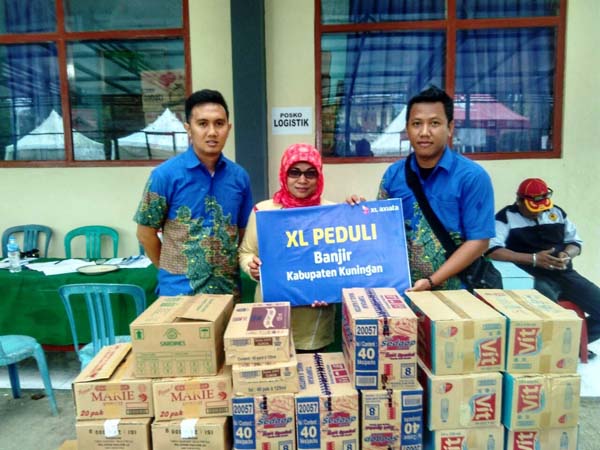 XL Peduli Korban Banjir Bandang Kabupaten Kuningan