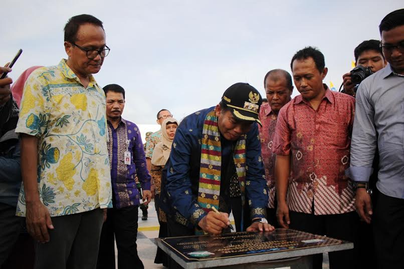 Walikota Pekanbaru Resmikan Festival Sungai Siak