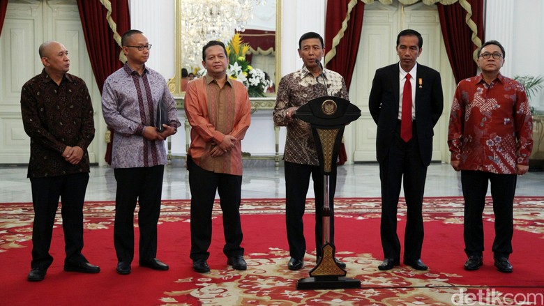 Jokowi-Sutrisno Bachir Bahas Jatah Menteri untuk PAN?