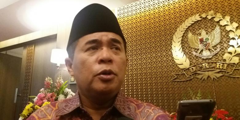 Ade Komaruddin: Menteri Yuddy Harusnya Konsultasikan ke DPR