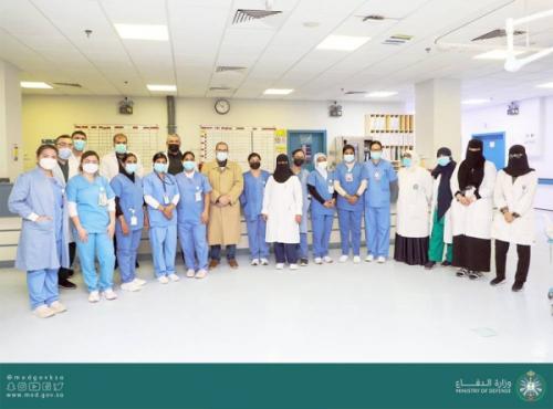Hebat! Ibu di Arab Saudi Ini Lahirkan 10 Bayi Kembar Melalui Persalinan Alami