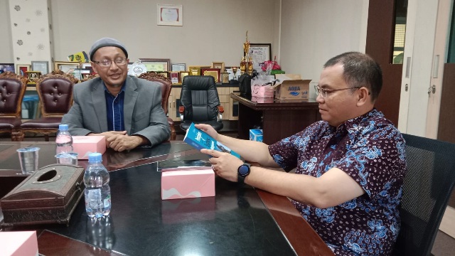 Profesor Asal Malaysia Ini Bertemu Rektor Unilak Prof Junaidi, Ini Yang di Bahas