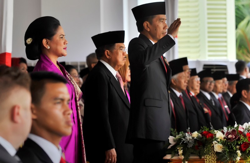 Jokowi Pimpin Upacara HUT Ke-71 di Istana